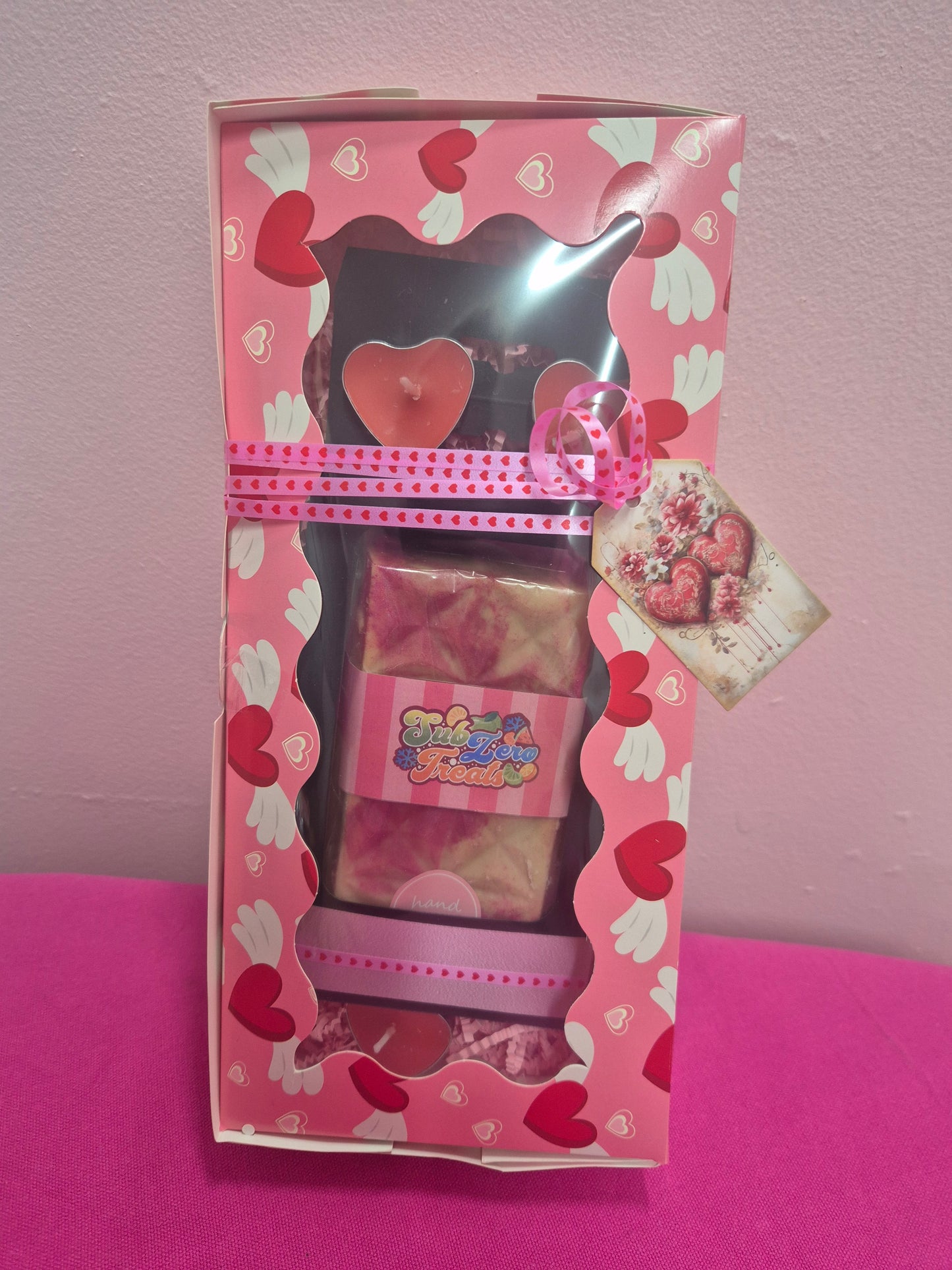 Dubai Chocolate Valentine’s Gift Box