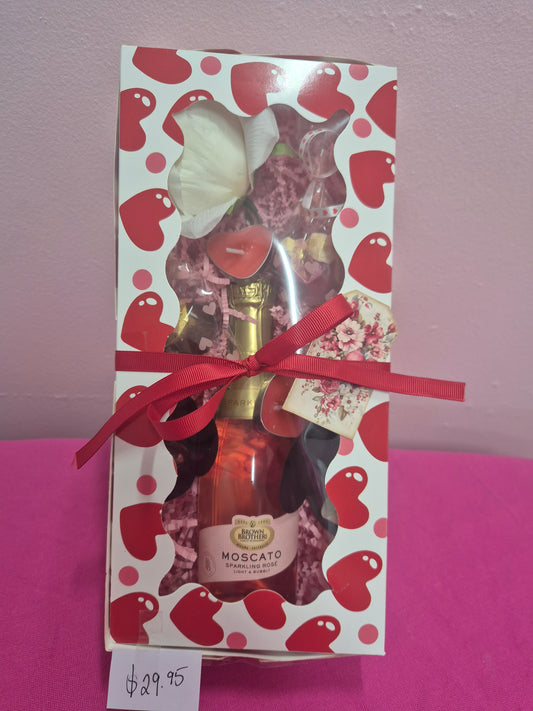 Valentine’s Champagne & Handmade Chocolate Gift Box
