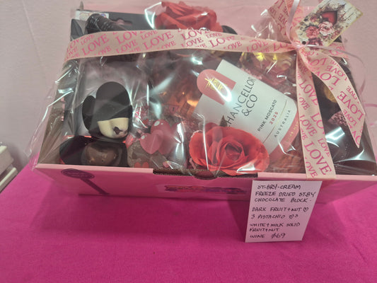 Luxury Valentine’s Indulgence Gift Box