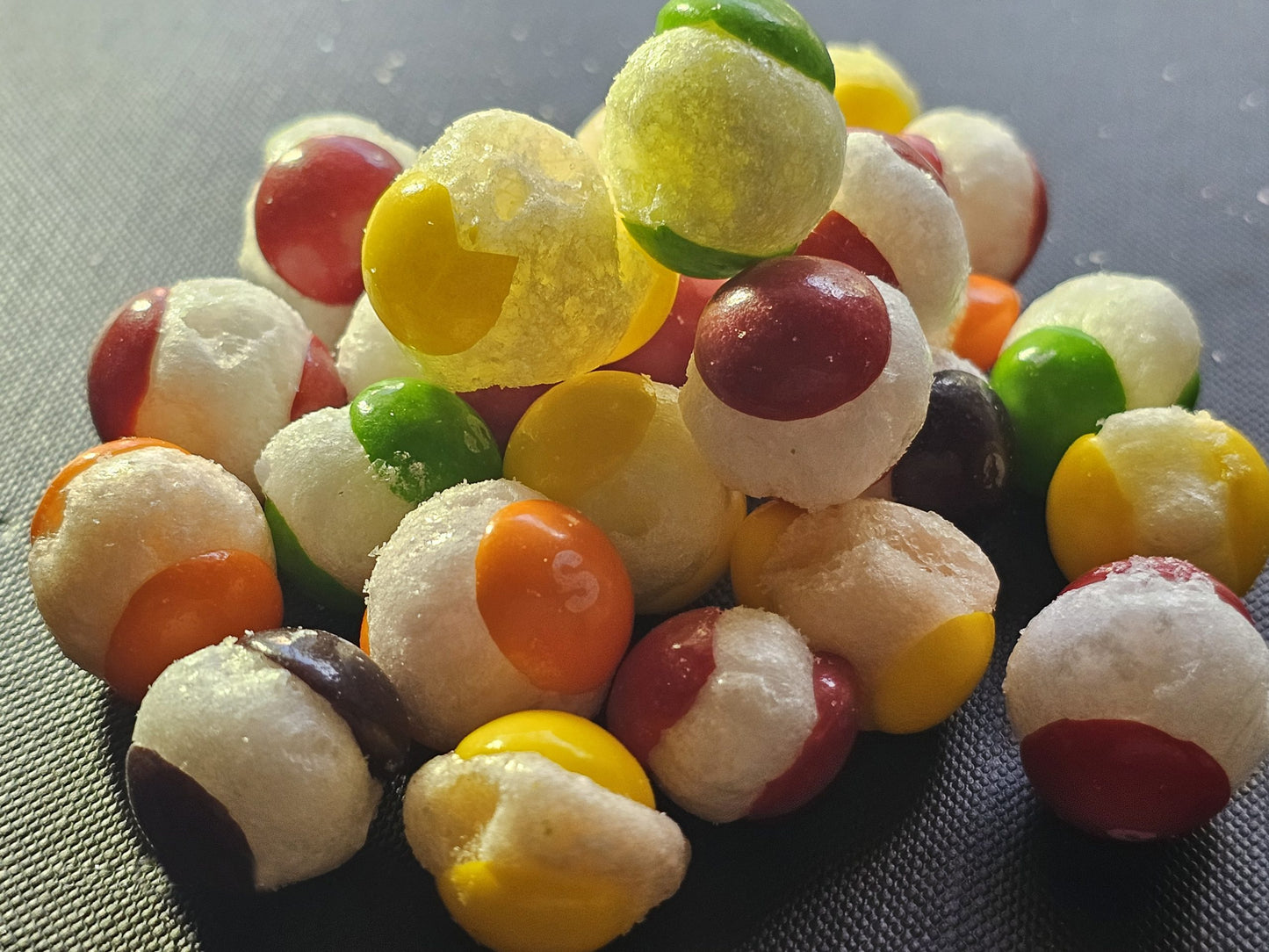 Sub-Zero Freeze-Dried Candy – 100 Min Quantity (Wholesale) (Enquire for price )